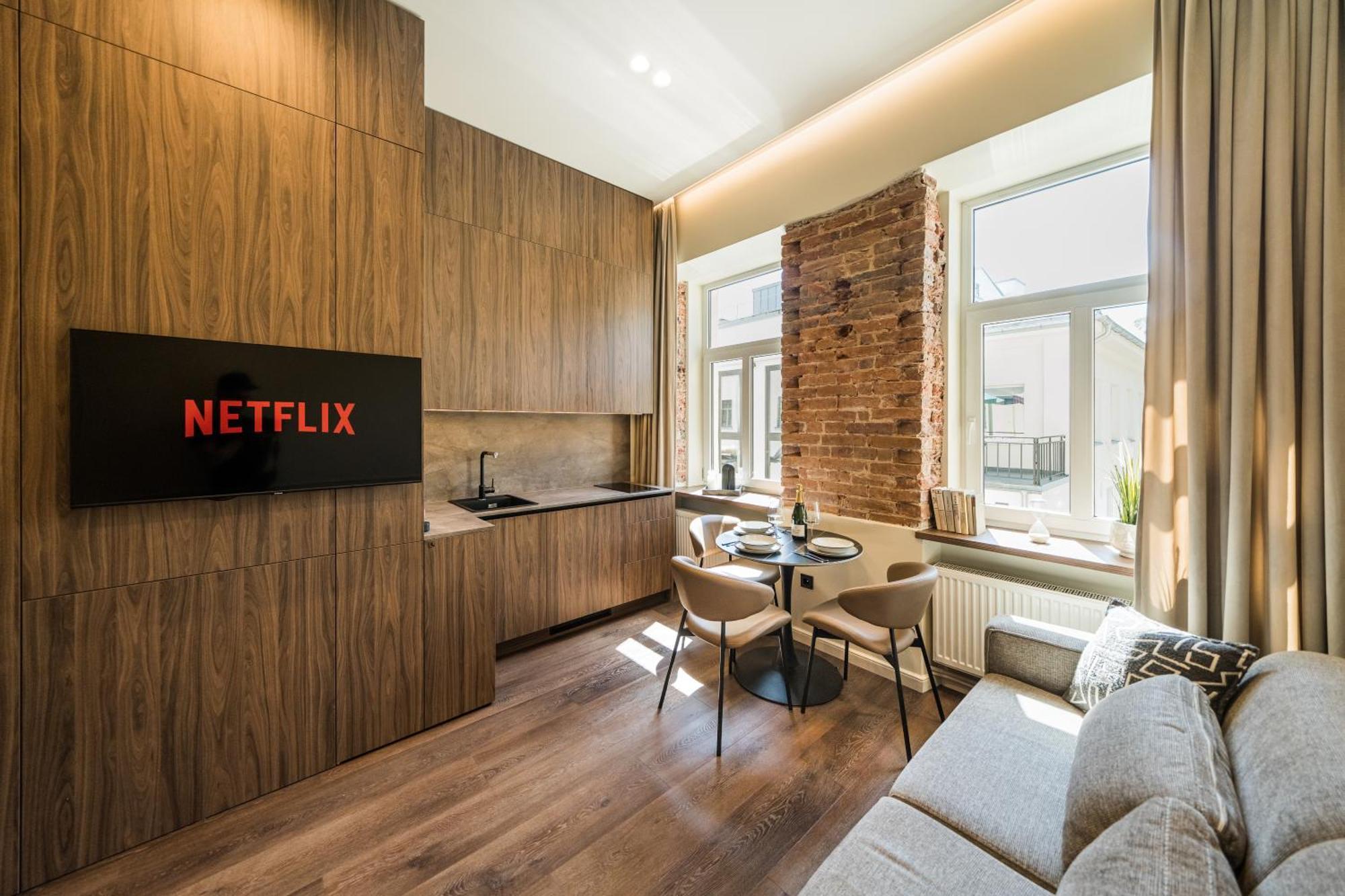 Central Park Apartments - The Luxury Collection Каунас Экстерьер фото